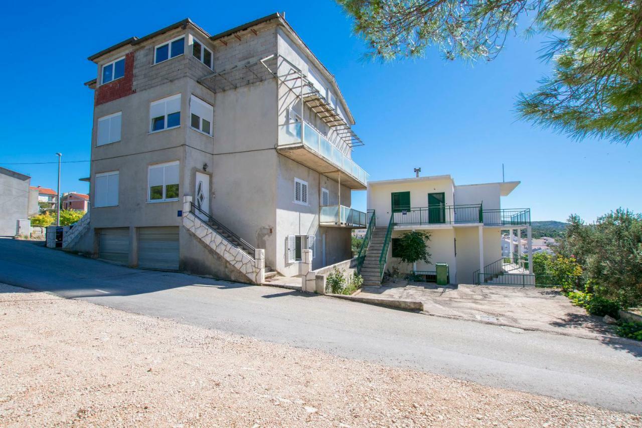 Apartments Jelka Primošten Екстериор снимка